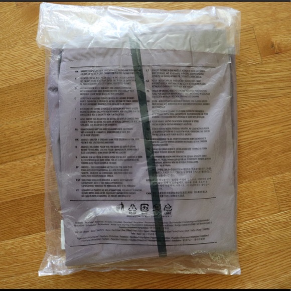 Adidas 3 stripes RAIN.RDY jacket - Picture 6 of 6